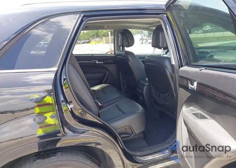 2015 Kia Sorento Sx V6 z USA, uszkodzony, nr VIN 5XYKWDA75FG606813